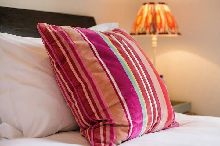 Alojamiento de 2 habitaciones en Guildford in Shere, Guildford