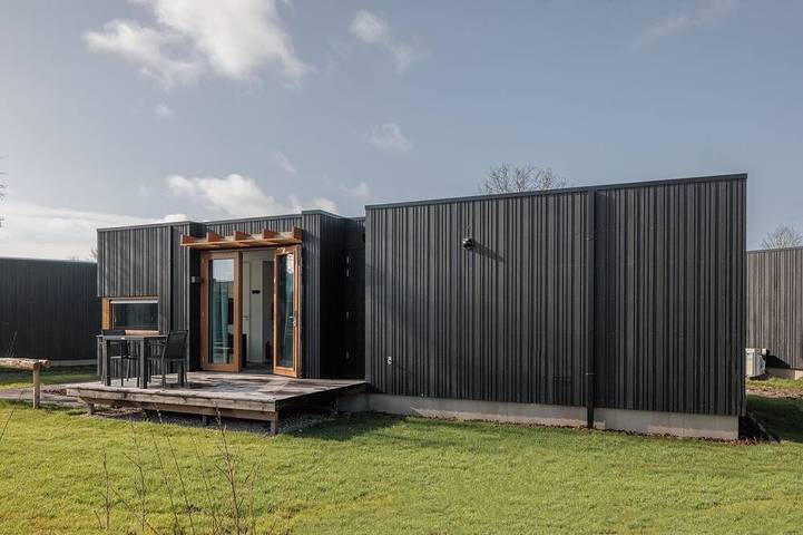 Ferienhaus für 2 Personen, mit Terrasse und Garten in Scharendijke