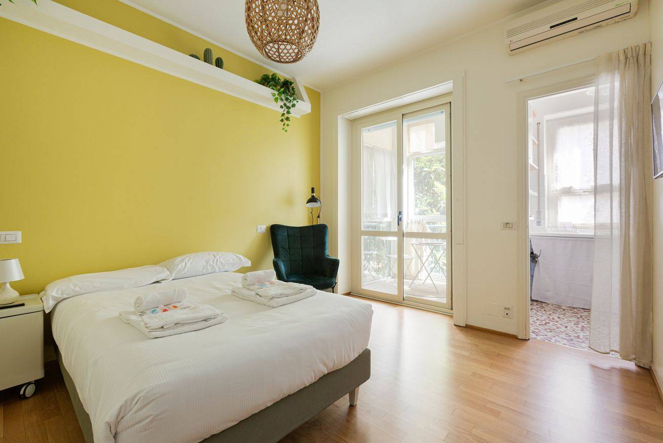 Ganze Wohnung, Gerusalemme M5 Yellow Studio with Closed Balcony! in Mailand, Mailand Provinz