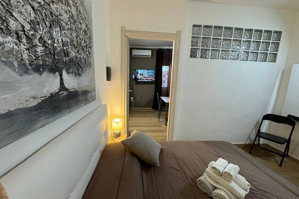 Entire apartment, Two-Room Apartment In The Center Of Sassari in Sassari, Sassari Province