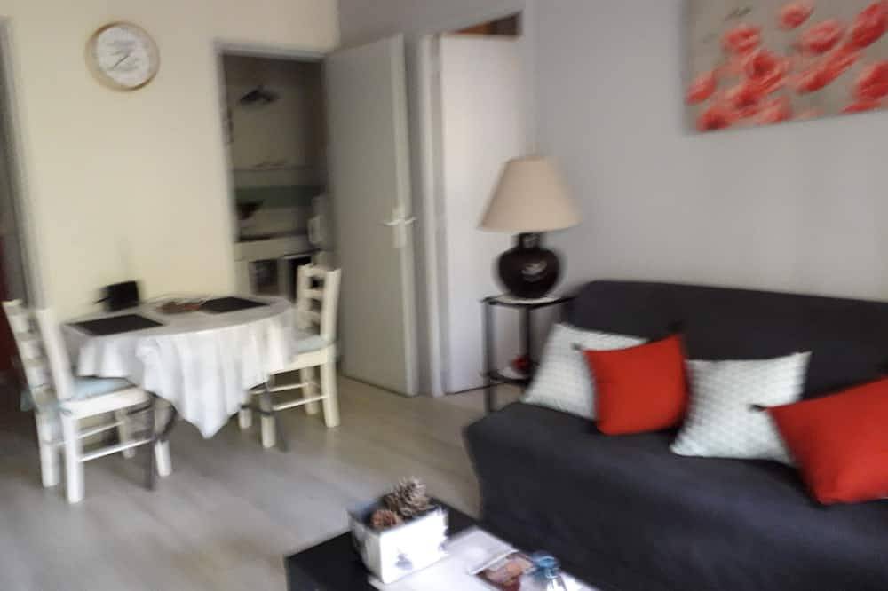 Appartement entier, Agréable T2 La Rochelle 3p  parking securisé in La Rochelle, Région de La Rochelle
