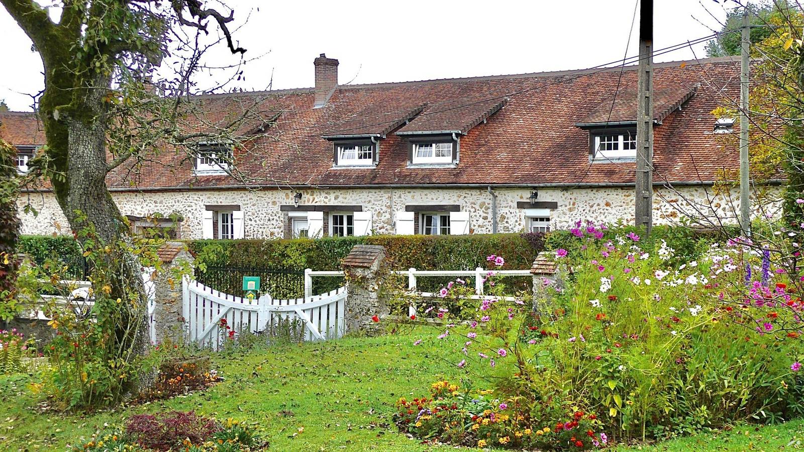 Chambres et table d'hôtes "Le Gîte du Moulin" - La suite familiale côté jardin in La Noue, Marne