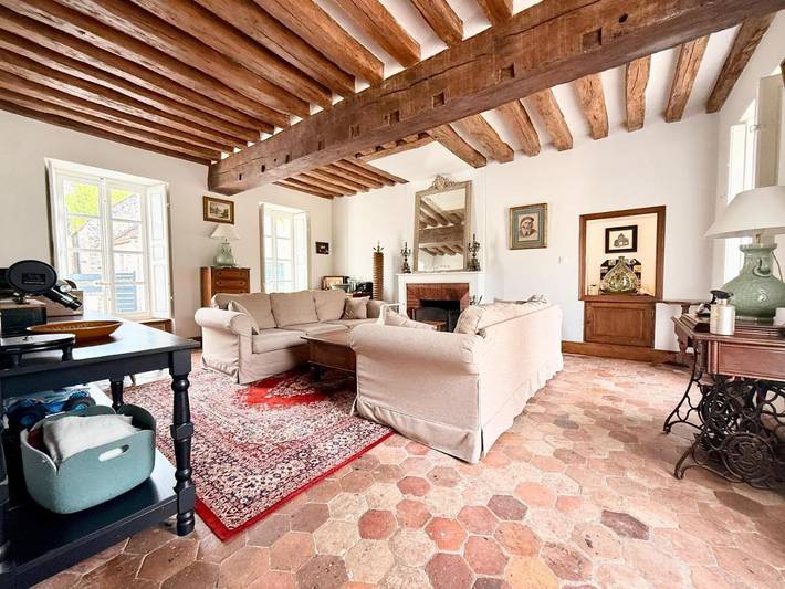 Location de vacances pour 10 personnes, avec vue et jardin dans Nanteau-sur-Lunain