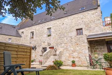 Gîte pour 6 personnes, avec balcon et jardin, animaux acceptés dans Office De Tourisme De Plouescat