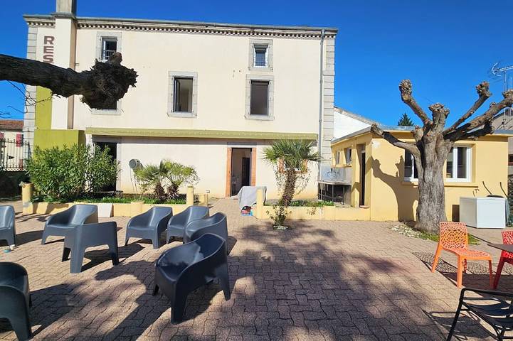 Maison de vacances pour 18 personnes, avec jardin ainsi que sauna et terrasse