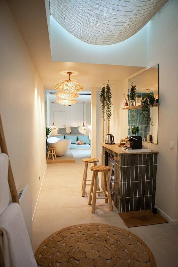 Gîte pour 2 personnes, avec sauna dans Gare De Lille Flandres