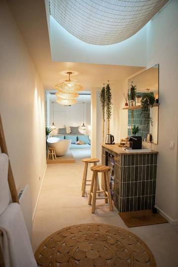 Gîte pour 2 personnes, avec sauna dans Gare De Lille Flandres