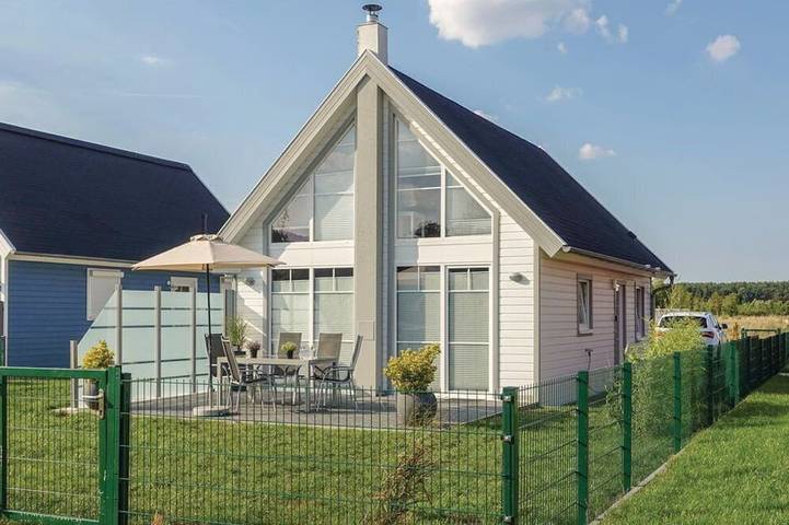 Ferienhaus für 4 Personen, mit Terrasse und Garten, mit Haustier