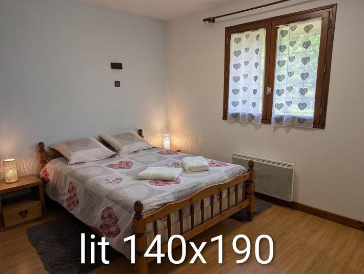 Gîte pour 4 personnes, avec balcon et vue dans Les Paccots - 2