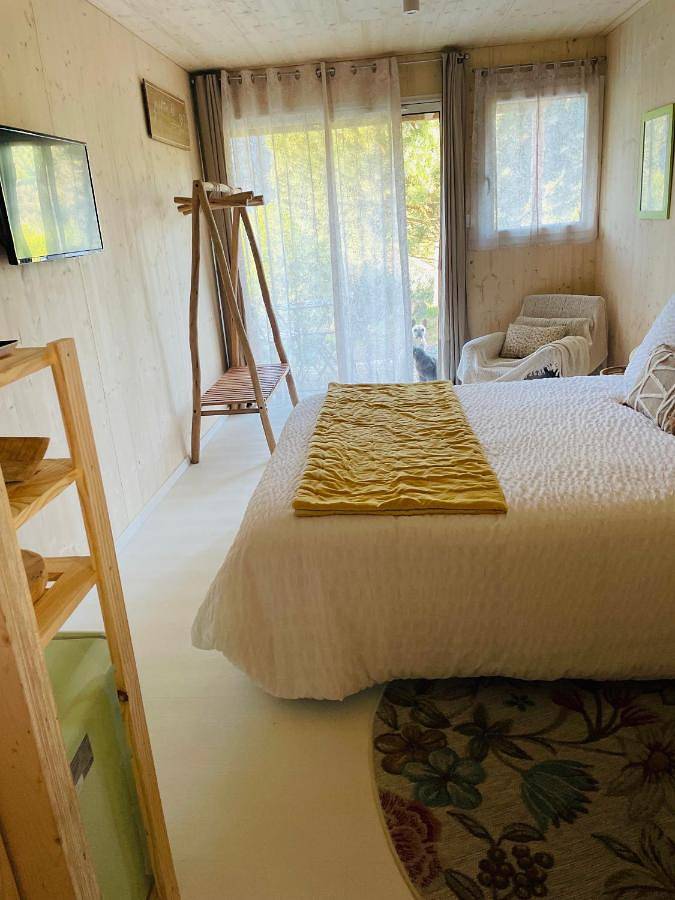 Location de vacances pour 2 personnes, avec jardin et terrasse, animaux acceptés à Vals-les-Bains - 4