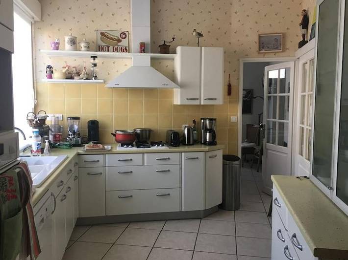 Location de vacances pour 8 personnes, avec terrasse ainsi que piscine et jardin dans Casino de Royan - 2