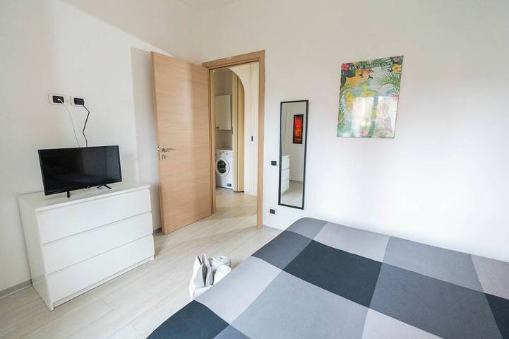 Modernes Ferienhaus mit 5 Betten, Poolfront und Strandzugang inklusive. Haustierfreundlich in Pisticci, Golf von Tarent