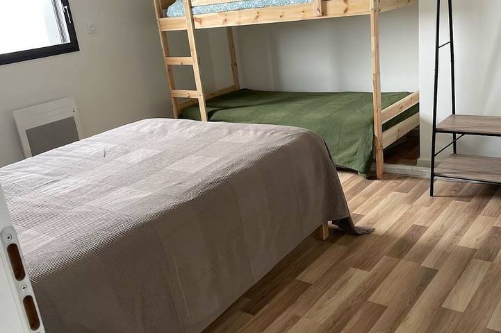 Location de vacances pour 8 personnes, avec jardin et terrasse dans Plage Traon Nevez Plouezoc H - 4