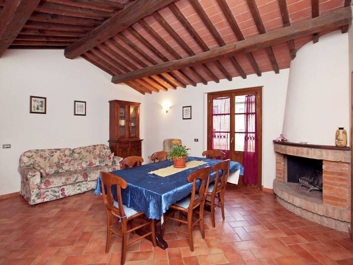 Geräumiges Ferienhaus in San Martino (Arezzo), Bucine und Umgebung