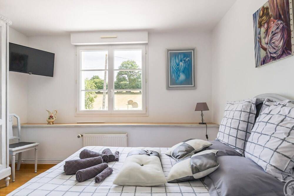 Casa acogedora con wifi y mascotas permitidas en Villedieu-les-Poêles in Villedieu-les-Poêles, Côte de la Déroute