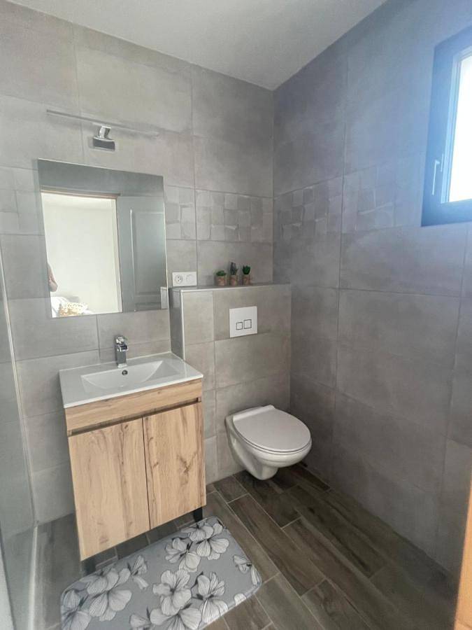 Location de vacances pour 2 personnes, avec jardin et terrasse à Dompierre-sur-Mer - 2