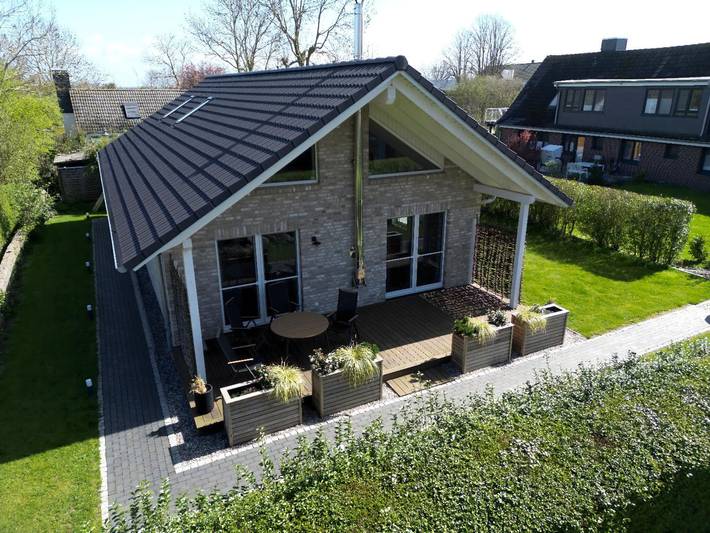 Ferienhaus für 4 Personen, mit Terrasse und Garten sowie Sauna