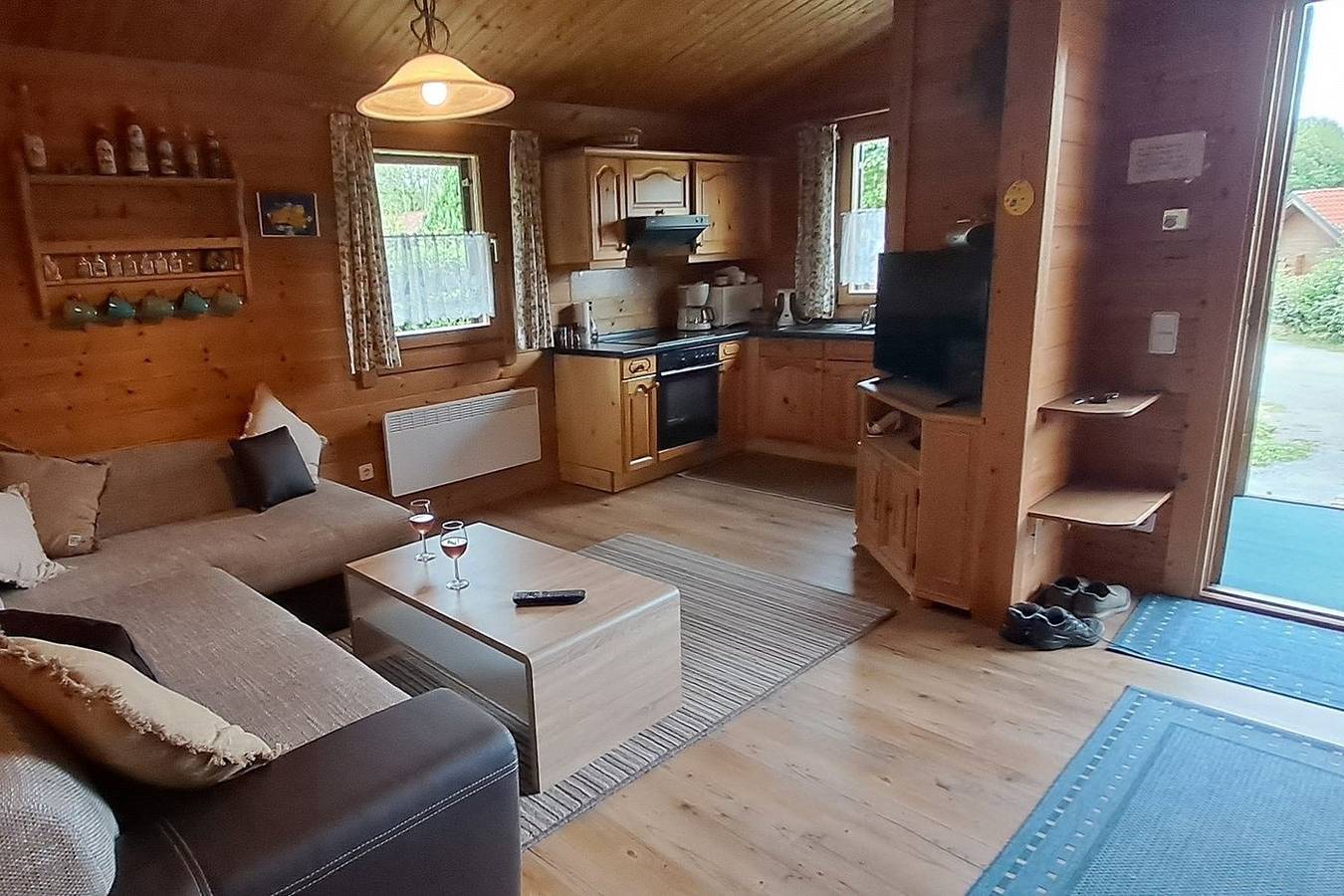 Ferienhaus Nr. 14, Typ A, Feriendorf Jägerpark, Bayerischer Wald in Viechtach, Ostbayern