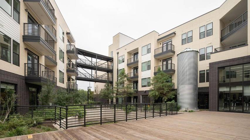 Apartamento para 2 personas, con piscina y balcón en Austin