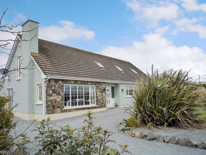Holiday rental for 6 people, with Garden and View in Ballyheigue