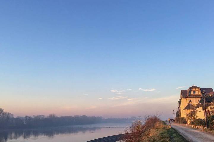 Charming cottage with a view of the Loire River in Saint-Jean-de-Braye, Loire-Tal