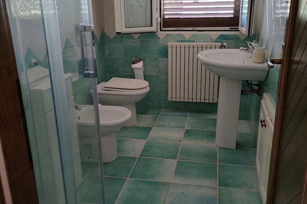 Appartamento intero, Sardinia apartment with garden hinterland of Cagliari \ncin.It092011C2000Q1814 in Capoterra, Cagliari e Dintorni