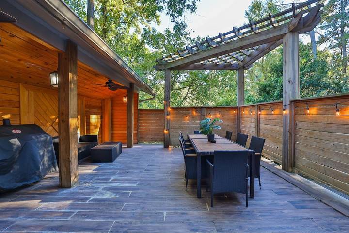 Vacation rental for 16 people, with balcony in Atlanta