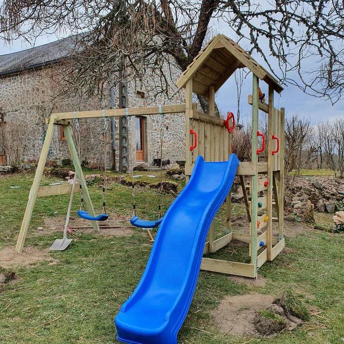 Location de vacances pour 5 personnes, avec jardin et terrasse, animaux acceptés dans Lac des Settons - 2