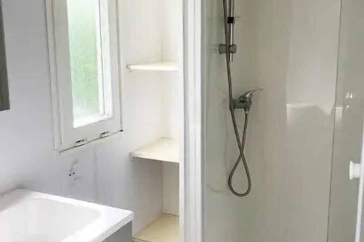 Zecamping 3 étoiles locatif Tv 4 pers in Priziac, Pontivy und Umgebung