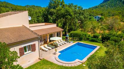 Villa in Crestatx, Sa Pobla für 8 