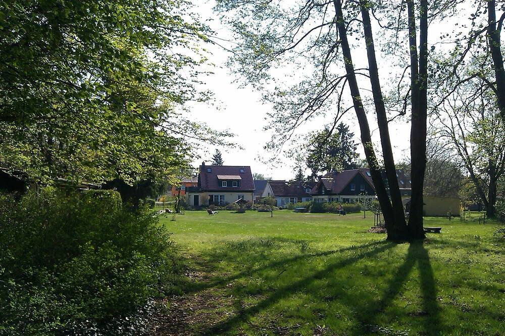 Ganze Wohnung, Ferienwohnung direkt am Haussee auf großem gepflegtem Grundstück in Himmelpfort, Ruppiner Seenland