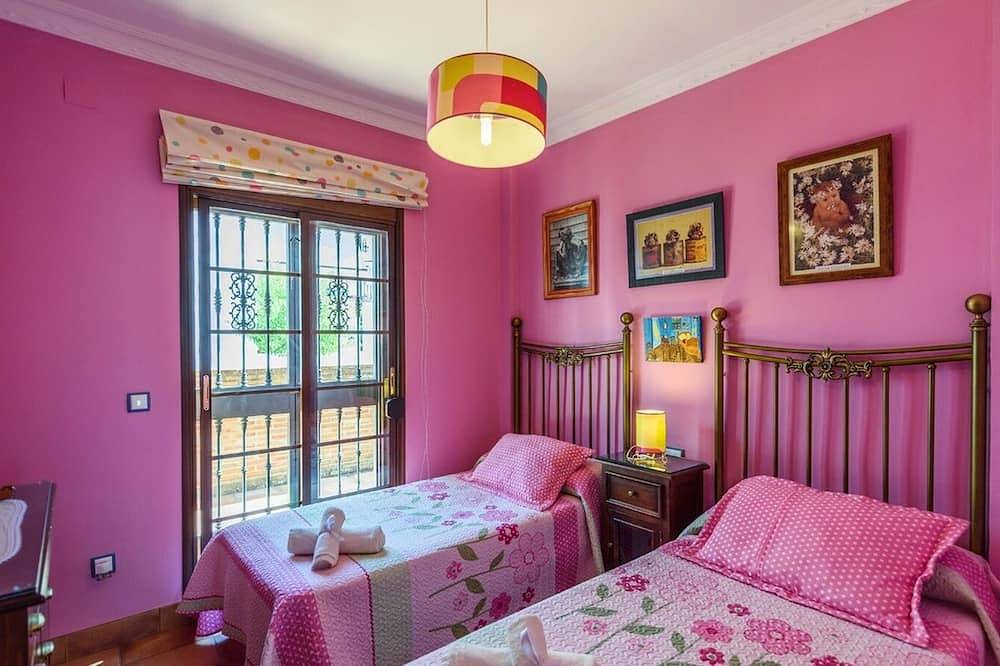 Casa Huerta San Miguel El Bosque by Ruralidays in El Bosque, White Villages