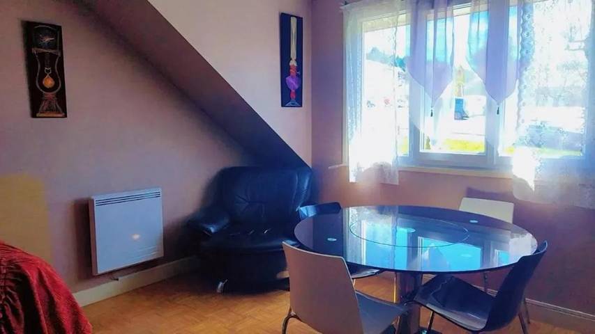 Location de vacances pour 7 personnes, avec jardin et terrasse à Bugeat - 2