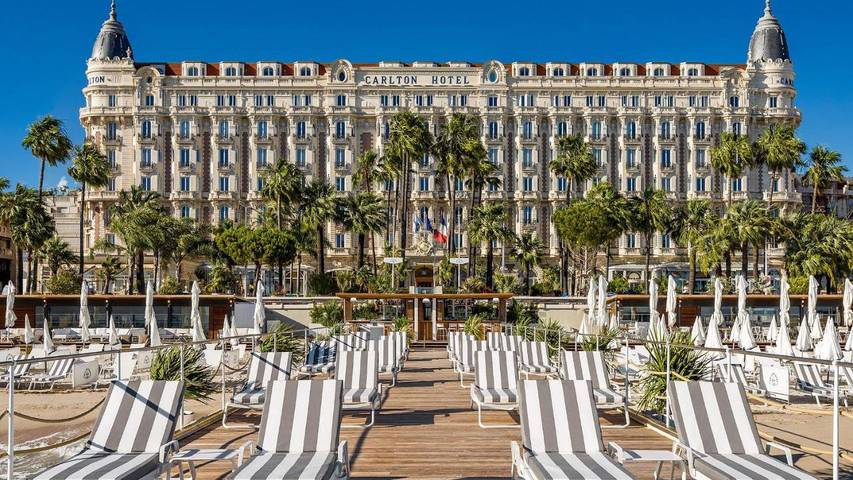 Hôtel pour 2 personnes, avec vue et sauna ainsi que piscine et jardin