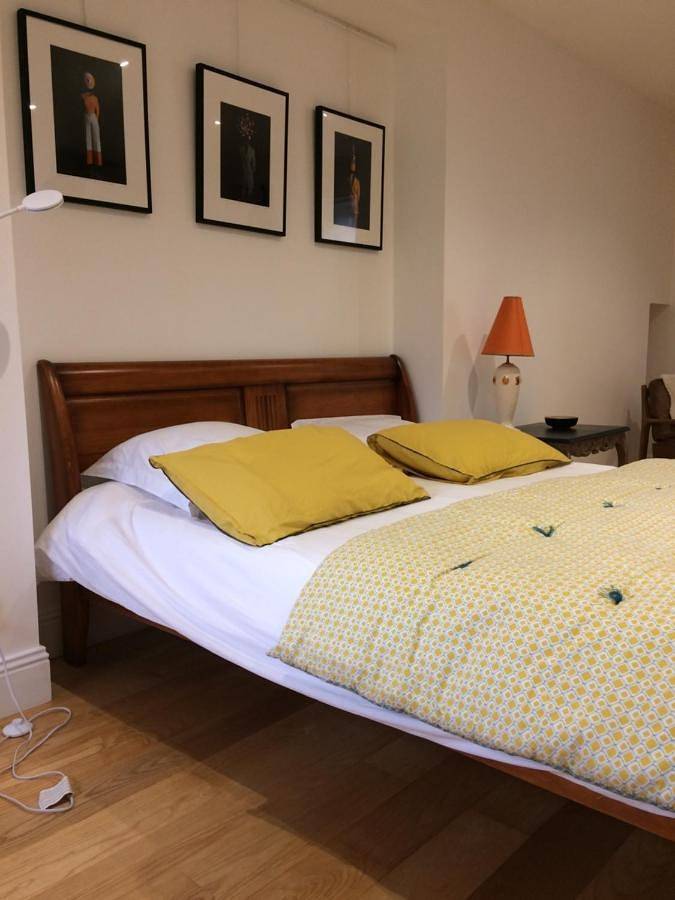 Gîte pour 2 personnes, avec Terrasse et Jardin dans Saint-Aubin-du-Cormier