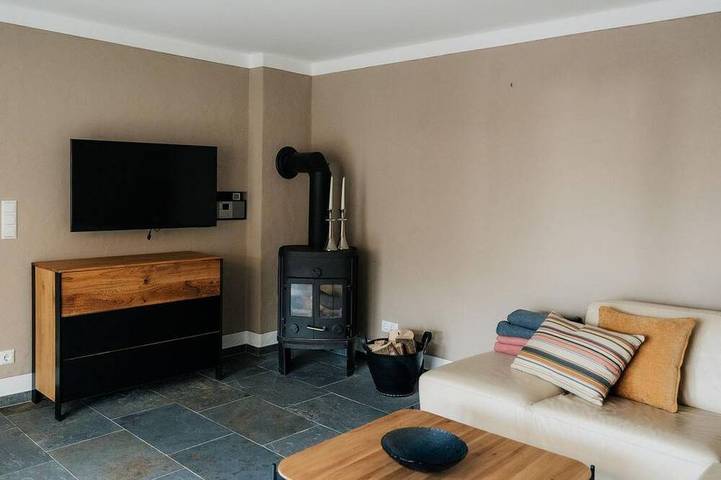 Ferienhaus für 4 Personen, mit Terrasse und Garten in Gillenfeld - 3