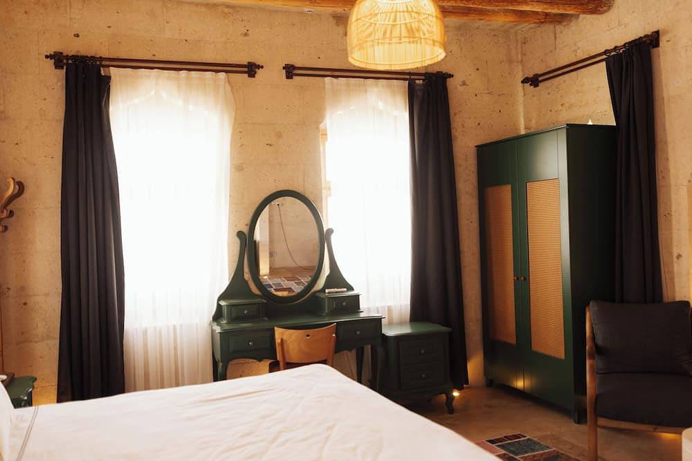 Pureprestige Premium Cave Suite 202 in Uçhisar, Nevsehir