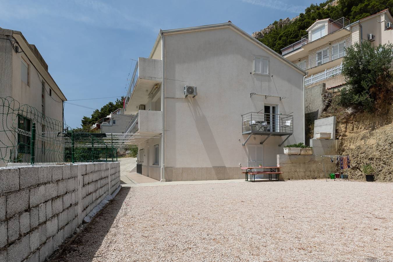 Entire apartment, Two bedroom apartment with terrace and sea view Duće, Omiš A-2992-b in Dugi Rat, Omiš-Riviera