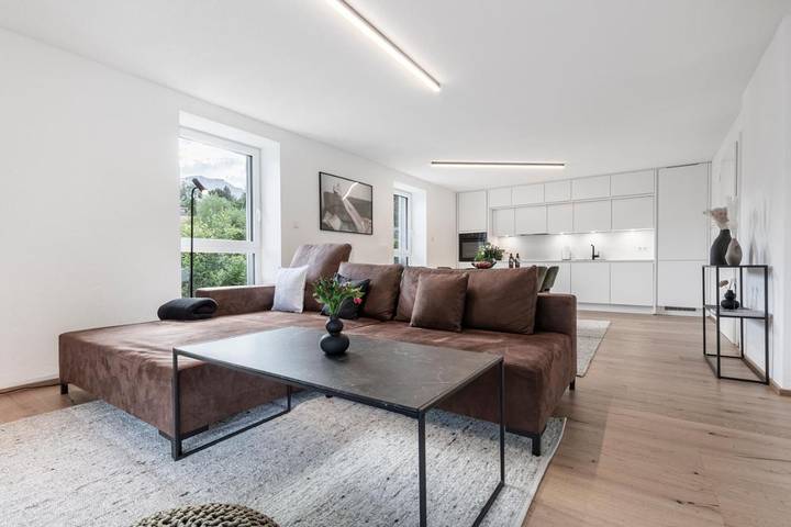 Ferienwohnung für 2 Personen, mit Terrasse und Garten sowie Ausblick in Tarrenz