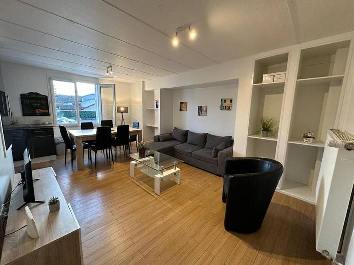 Gîte pour 4 personnes, avec balcon, animaux acceptés à Reignier-Ésery - 3