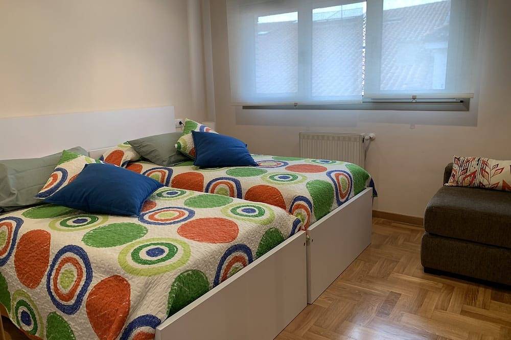Entire apartment, Confortarte Campillín Wifi 1Gb Centro Oviedo in Oviedo, Cordillera Cantábrica