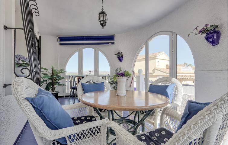 Location de vacances pour 6 personnes, avec piscine et terrasse à Gran Alacant - 3