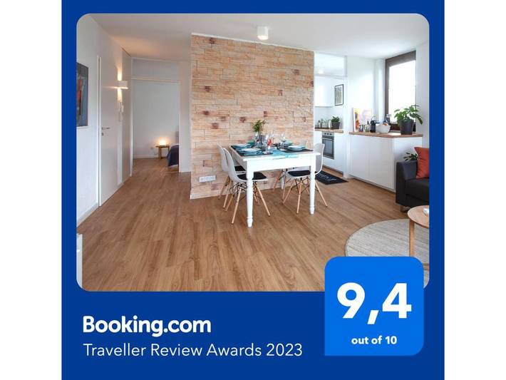 Ferienwohnung für 3 Personen, mit Balkon und Ausblick in Bad Liebenzell