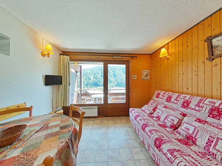 Ganze Wohnung, Gemütliches Studio für 4 Personen, Balkon, Parkplatz, im Zentrum von Grand Bornand in Le Grand-Bornand, Annecy und Umgebung