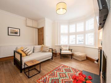 Glamping for 4 People in Twickenham, London, Photo 1