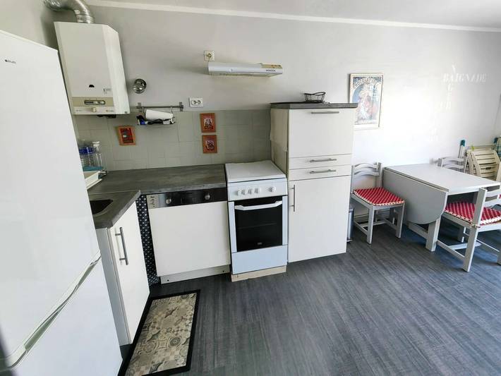 Gîte pour 6 personnes dans Plage de La Roquille - 3