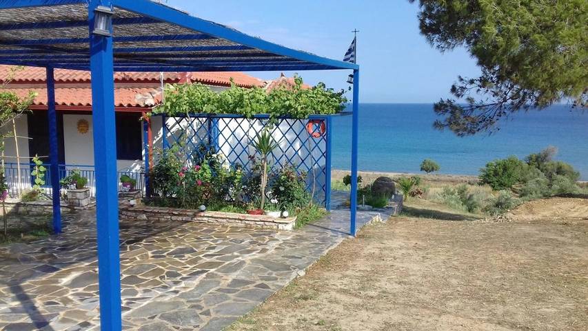 Vakantiehuis voor 6 personen, with Balkon and Terras as well as Tuin and Uitzicht in Koroni