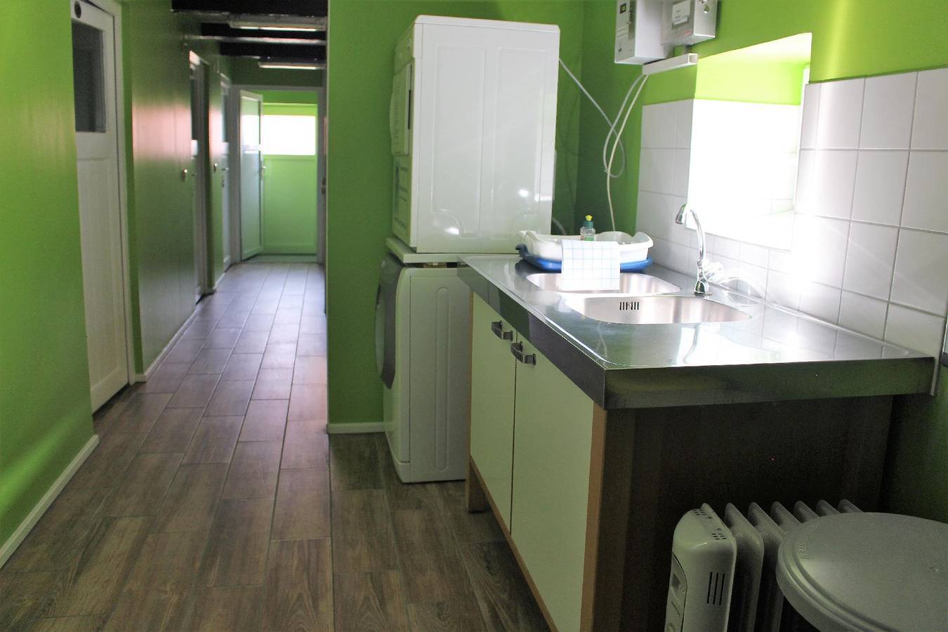 Flat with 4 reasonably priced single rooms for craftsmen and fitters in the south of Hamburg in Toppenstedt, Nordheide