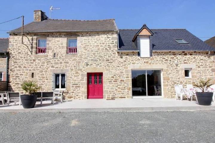 Maison de vacances pour 10 personnes, avec terrasse et jardin, animaux acceptés