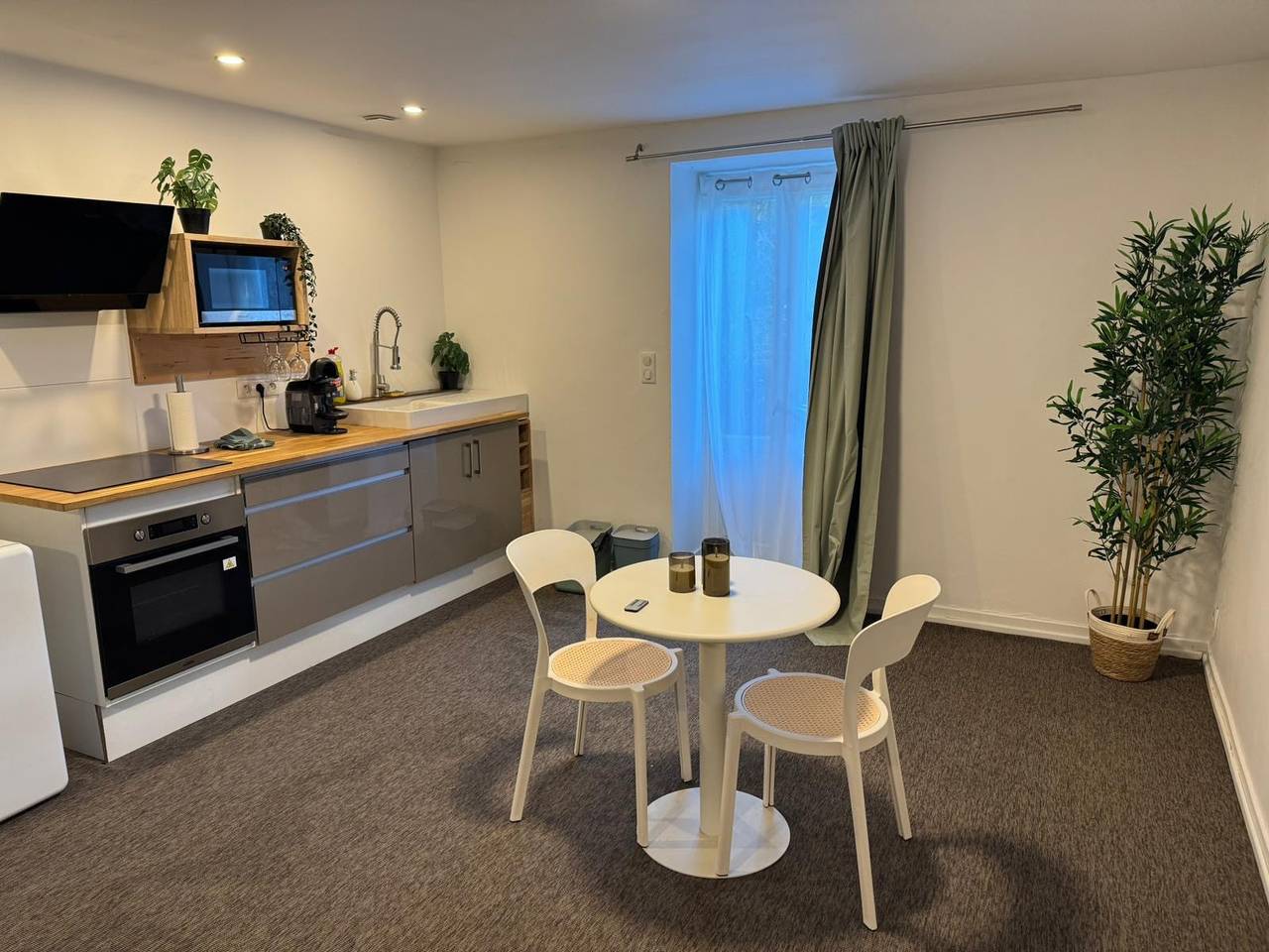 Estudio entero, Estudio para 2 personas con jardín in Brive-la-Gaillarde, Brive-la-Gaillarde region